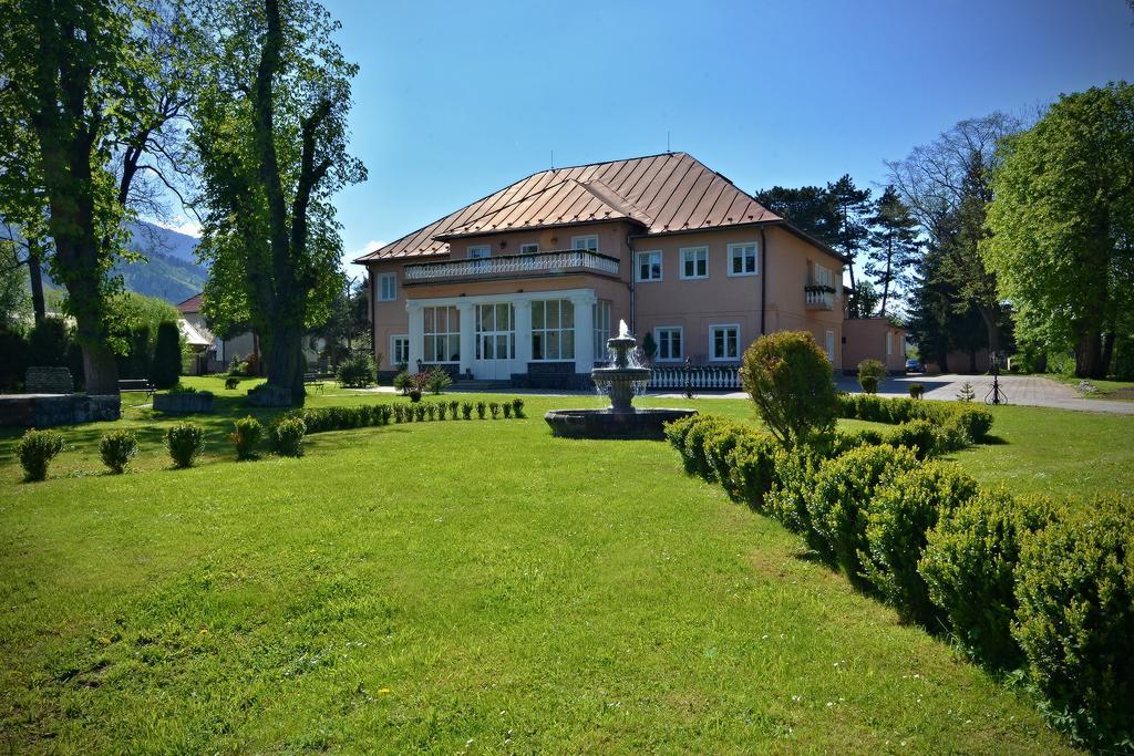 Svatojansky Kastiel Hotel Liptovsky Jan Exterior photo